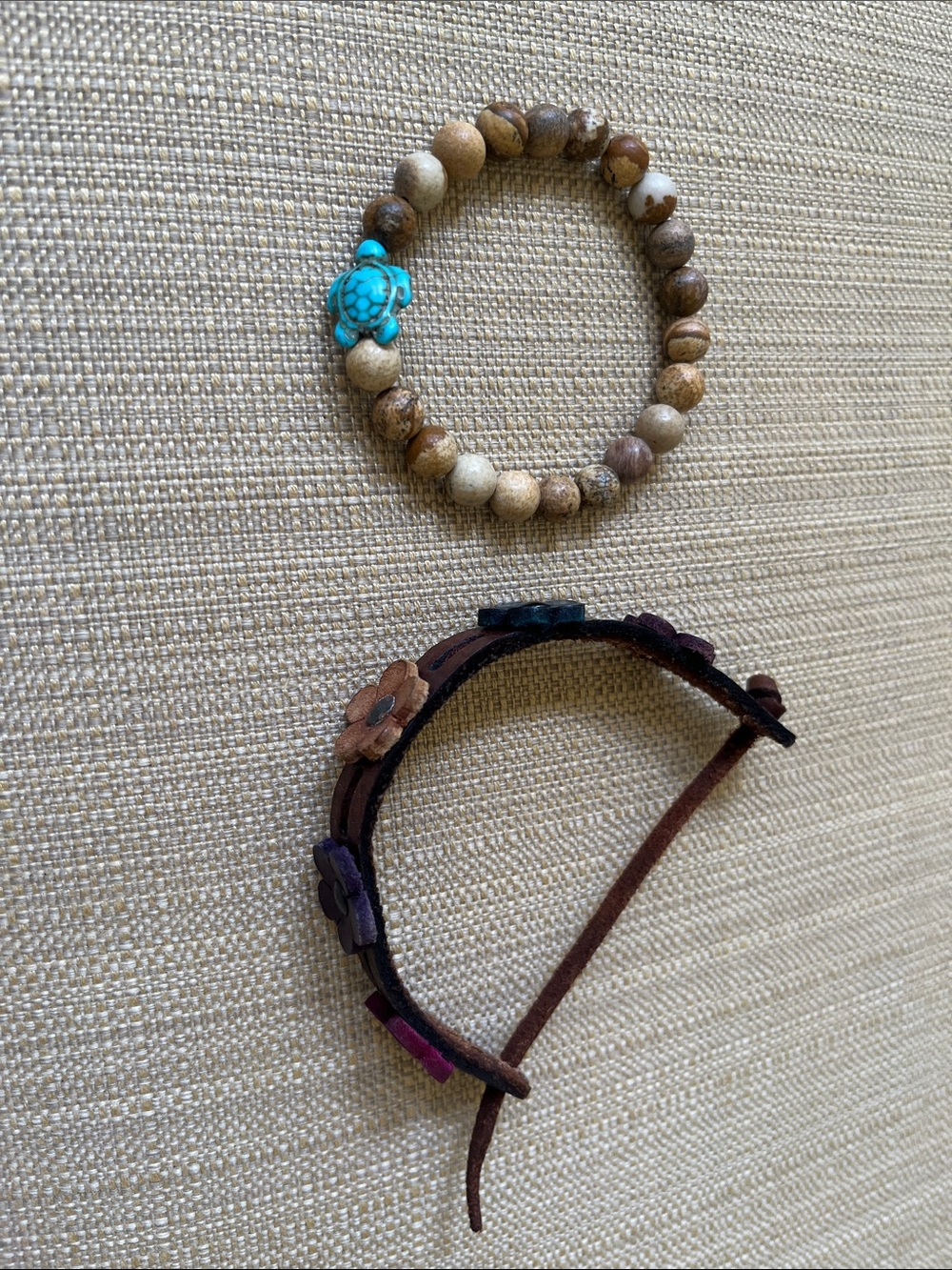 Beaded Turtle Accent Bracelet & Floral Suede Headband